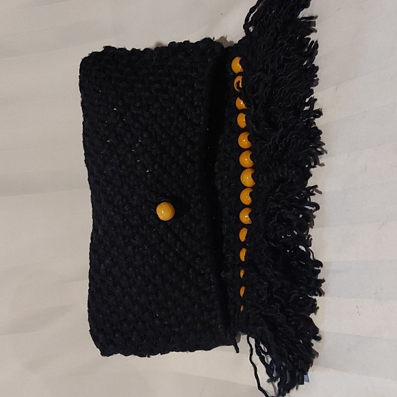 VINTAGE CROCHET CLUTCH! - Picture 5 of 7